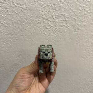 Minecraft Movie DENNIS Wolf steves dog  Action Figure